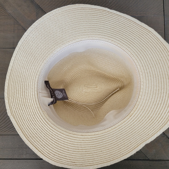 Vince Camuto Woven Adjustable Straw Fedora Hat With Bee Accents - Picture 6 of 8